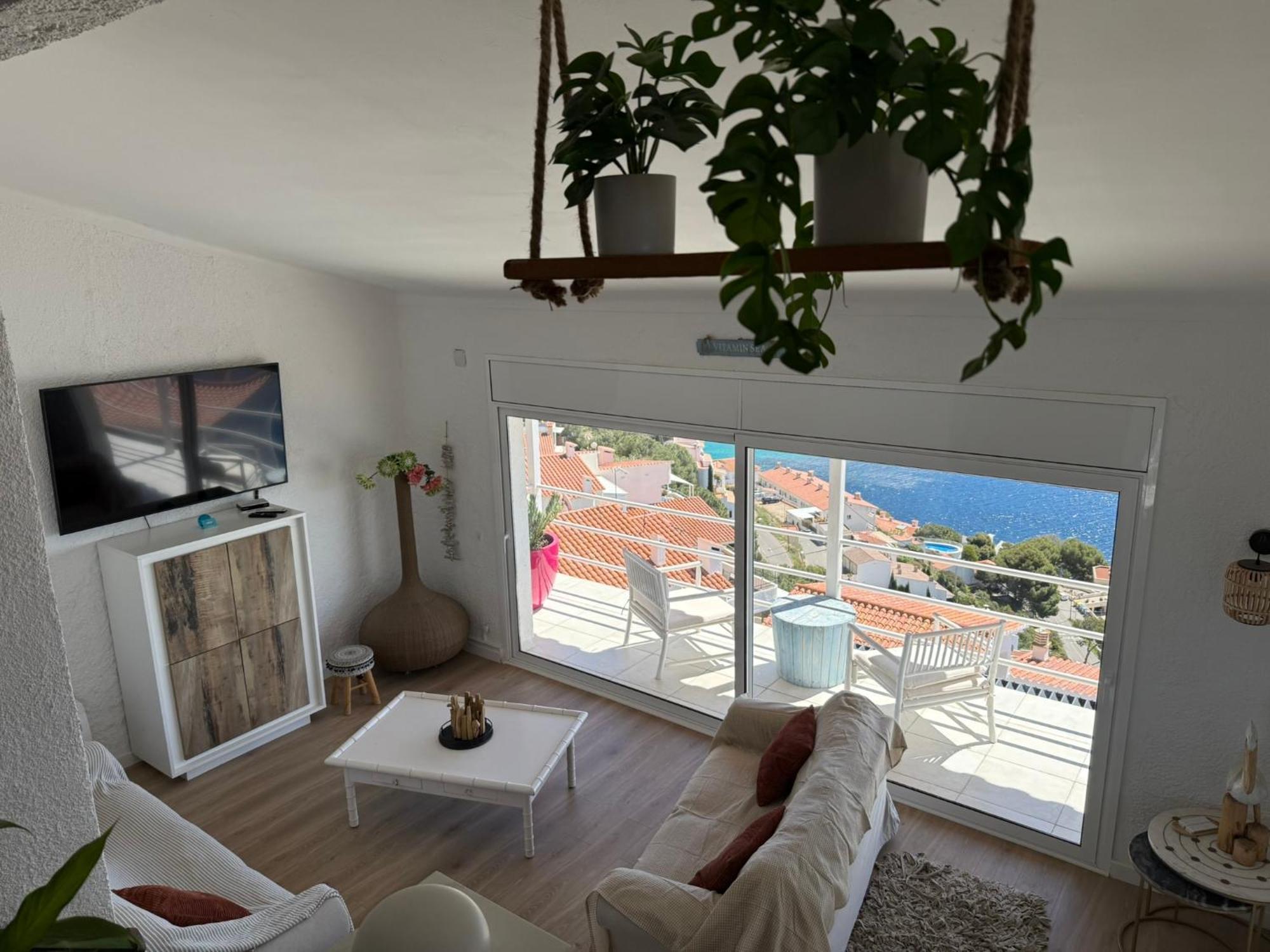 Villa A Canyelles, Piscine Et A Bulles Prives , Vue Panoramique Roses