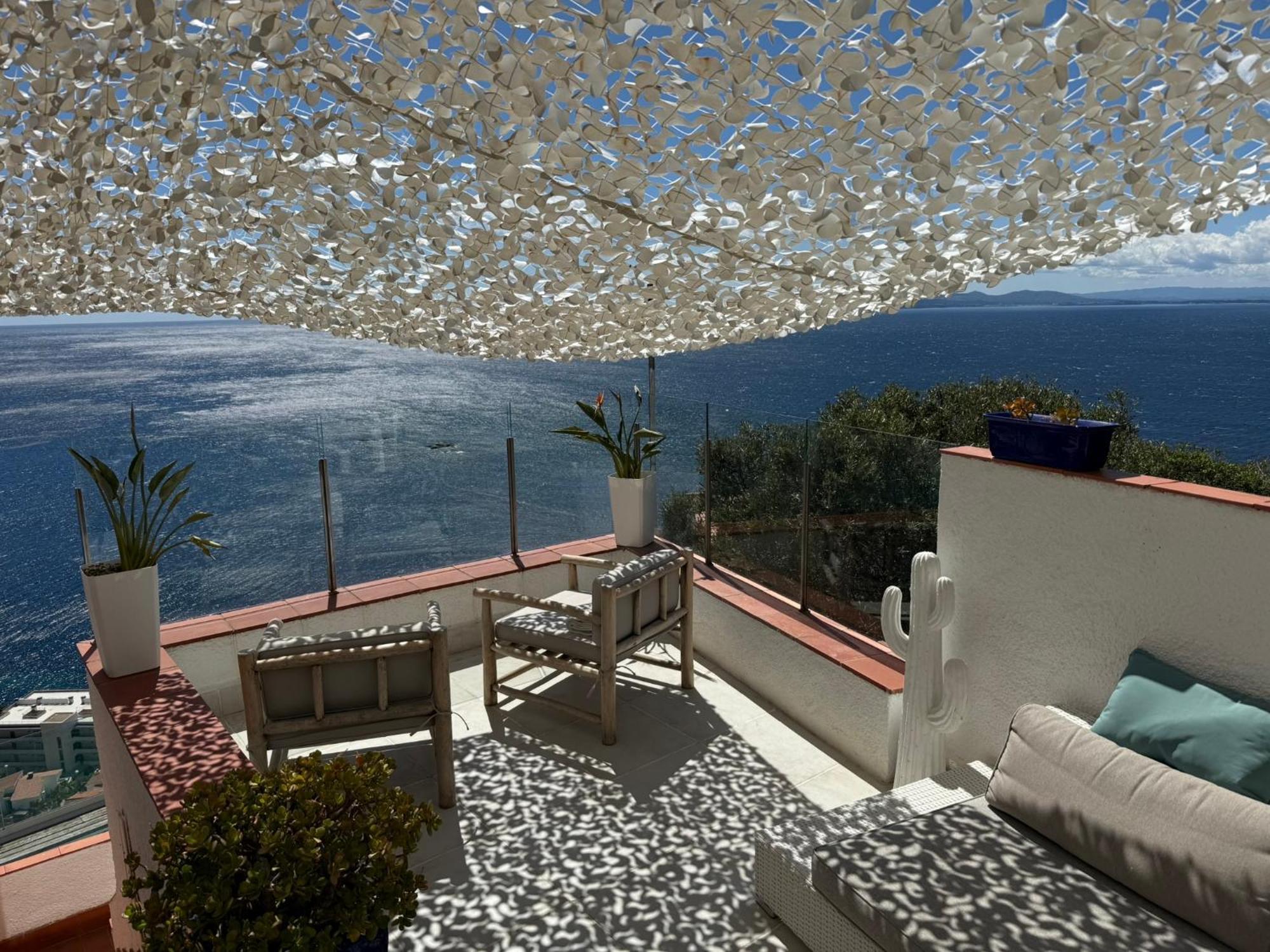 Villa A Canyelles, Piscine Et A Bulles Prives , Vue Panoramique *
